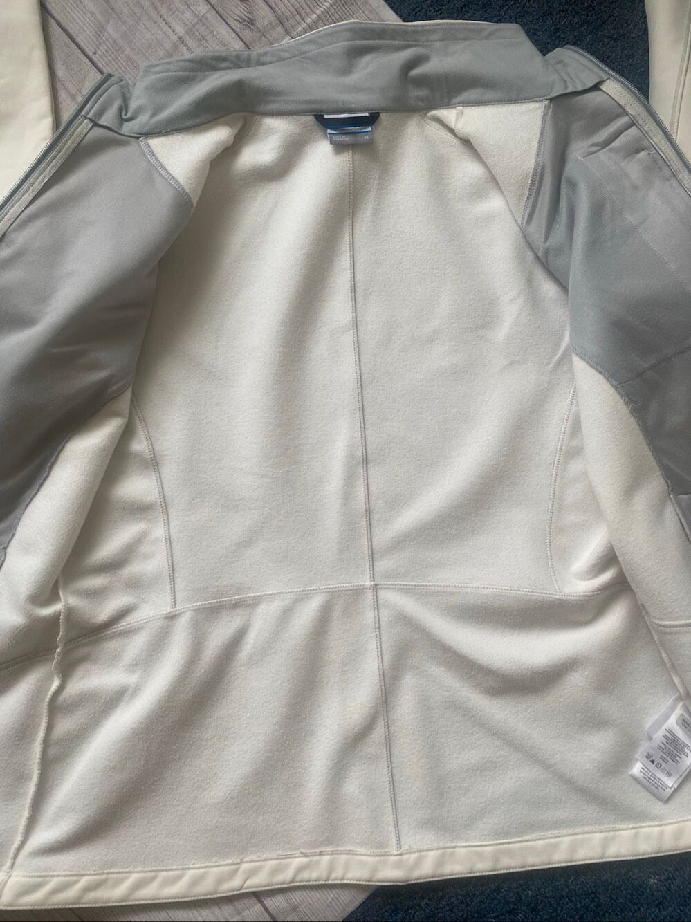 Columbia sportswear company women XL hardshell mock collar jacket white/grey - Picture 8 of 12